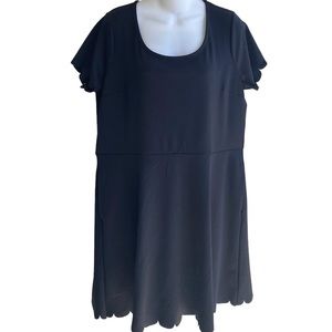 New Women's 18 Gap Black A-Line Dress Short Sleeve Scalloped Edge Stretch